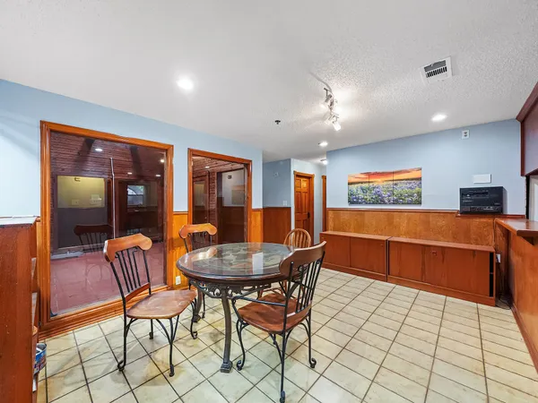 $575,000 | 510 Enchanted Hollow Drive, Spring, TX 77388