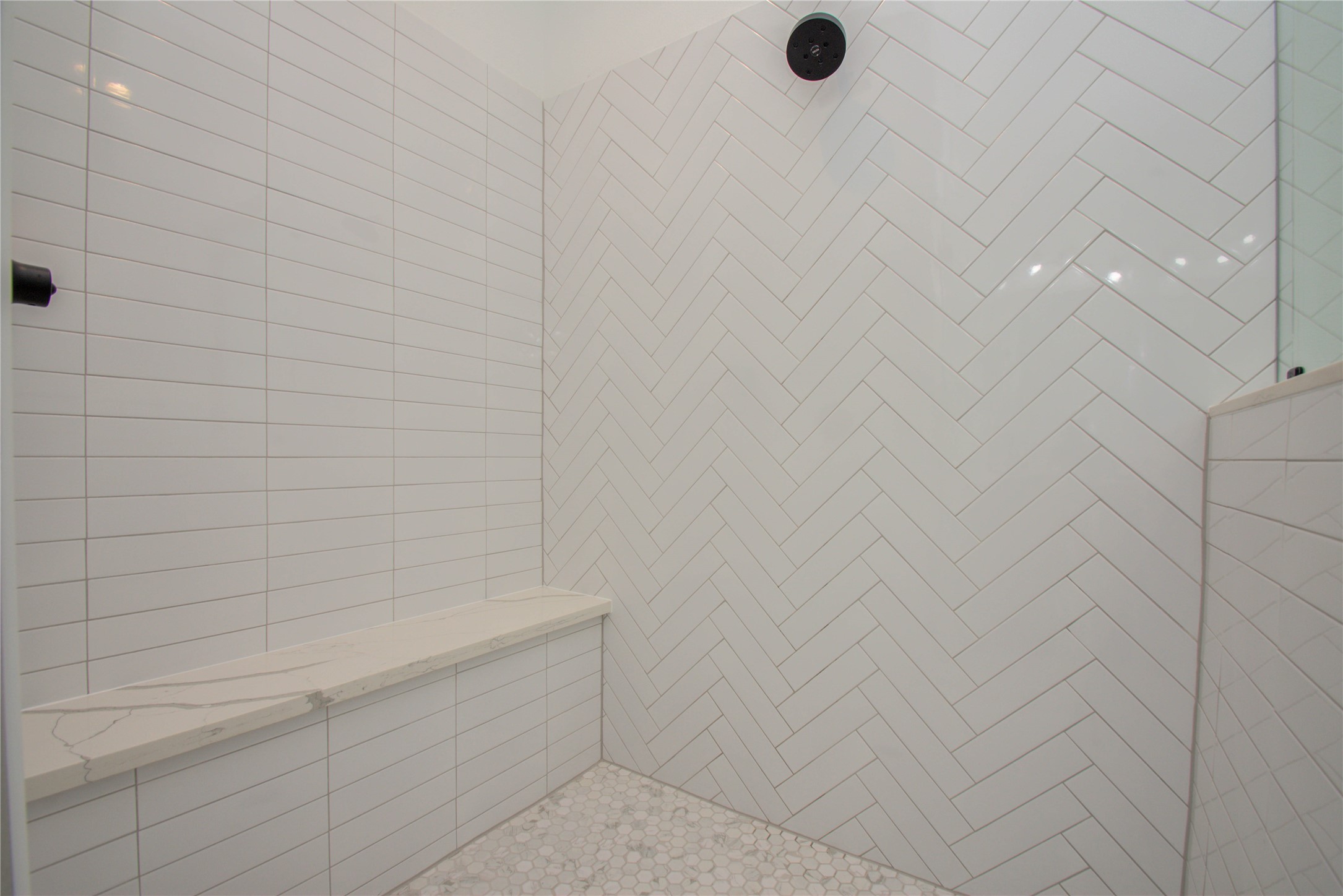 2315 Sherwin Street Houston, TX 77007 - Photo 28 of 50 a bathroom with a shower