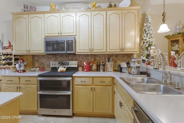 $294,000 | 2917 Palmetto Ridge Way, Lynn Haven, FL 32444