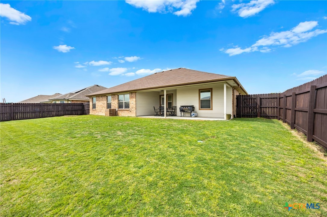 3409 Plains Street Copperas Cove, TX 76522 - Photo 27 of 33 a front view of house with yard