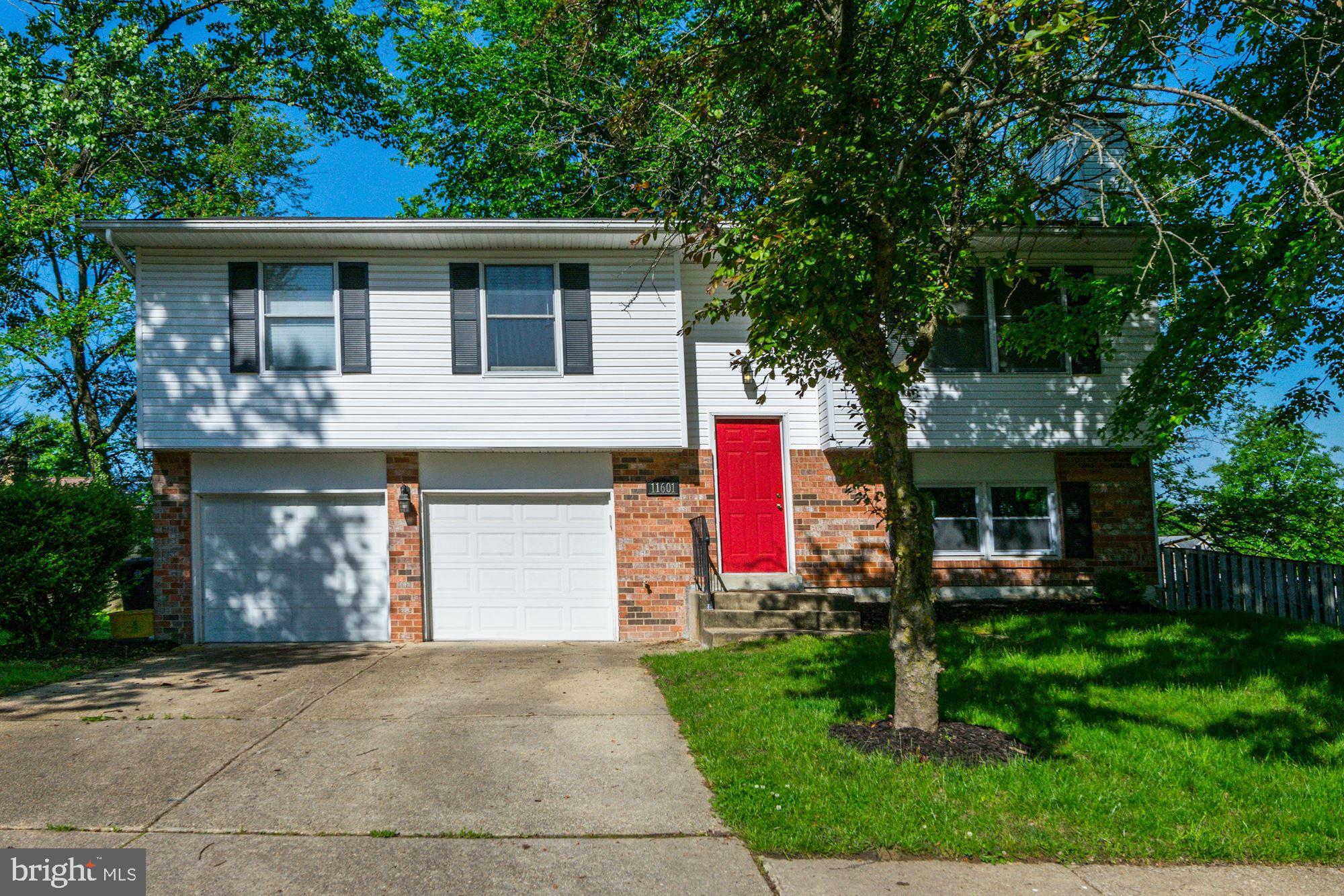 11601 Whittier Road Bowie, MD 20721 - Photo 2 of 33 Gallery Image 2