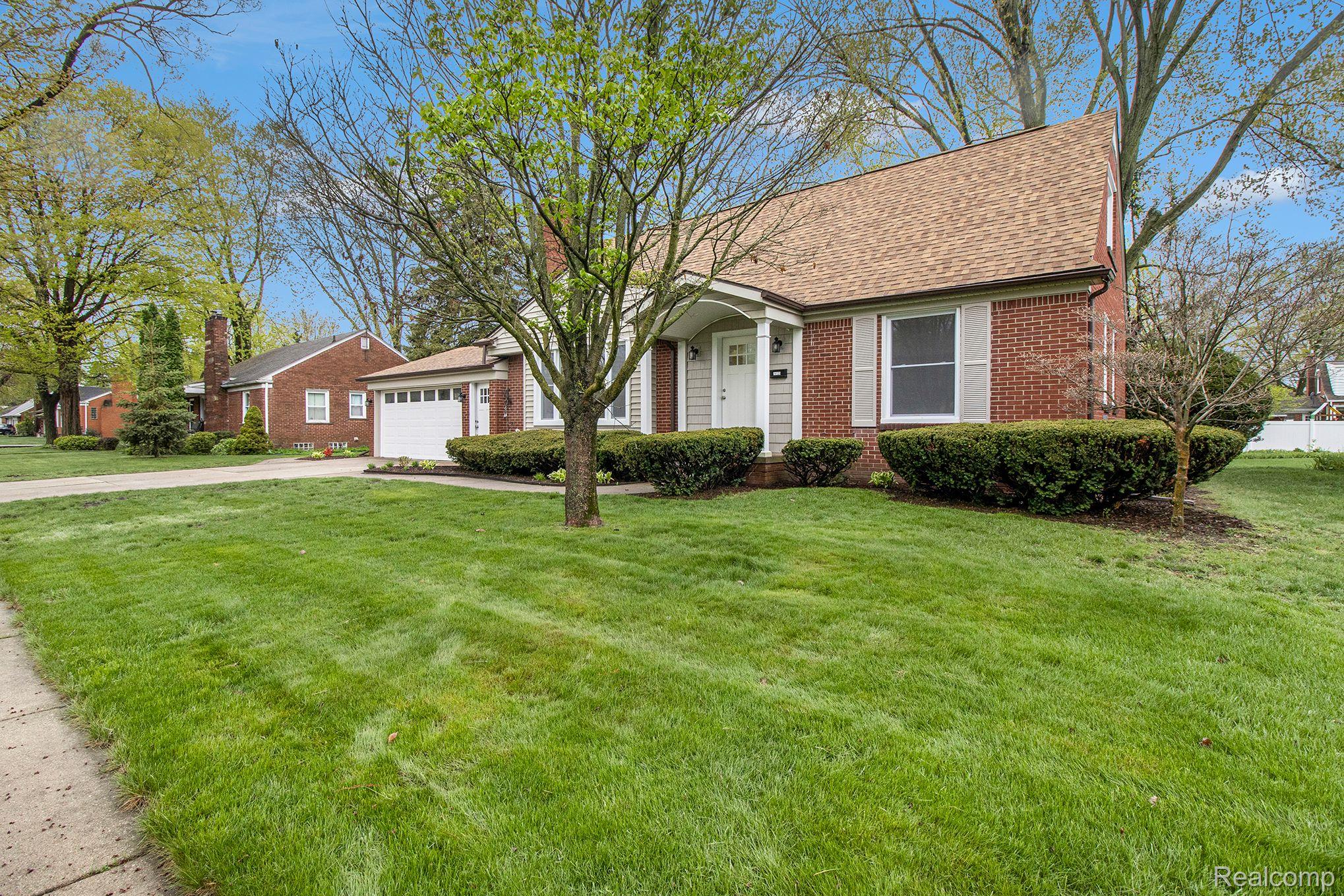 14125 Marion Street Redford, MI 48239 - Photo 3 of 24 Gallery Image 3