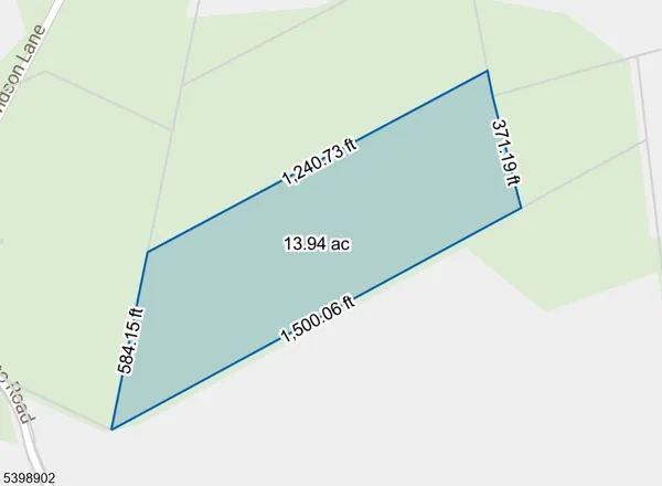 a view of a big room with an entrance