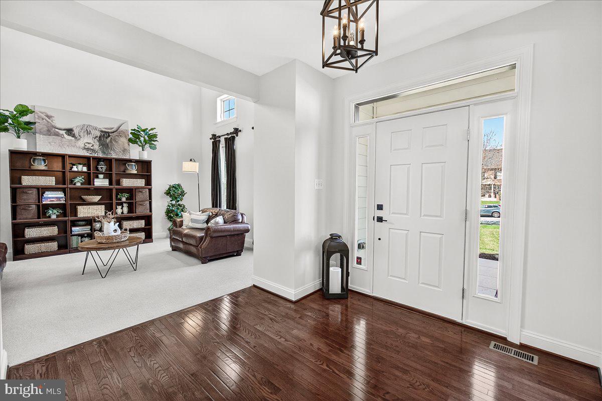 411 William Plummer Street New Market, MD 21774 - Photo 4 of 89