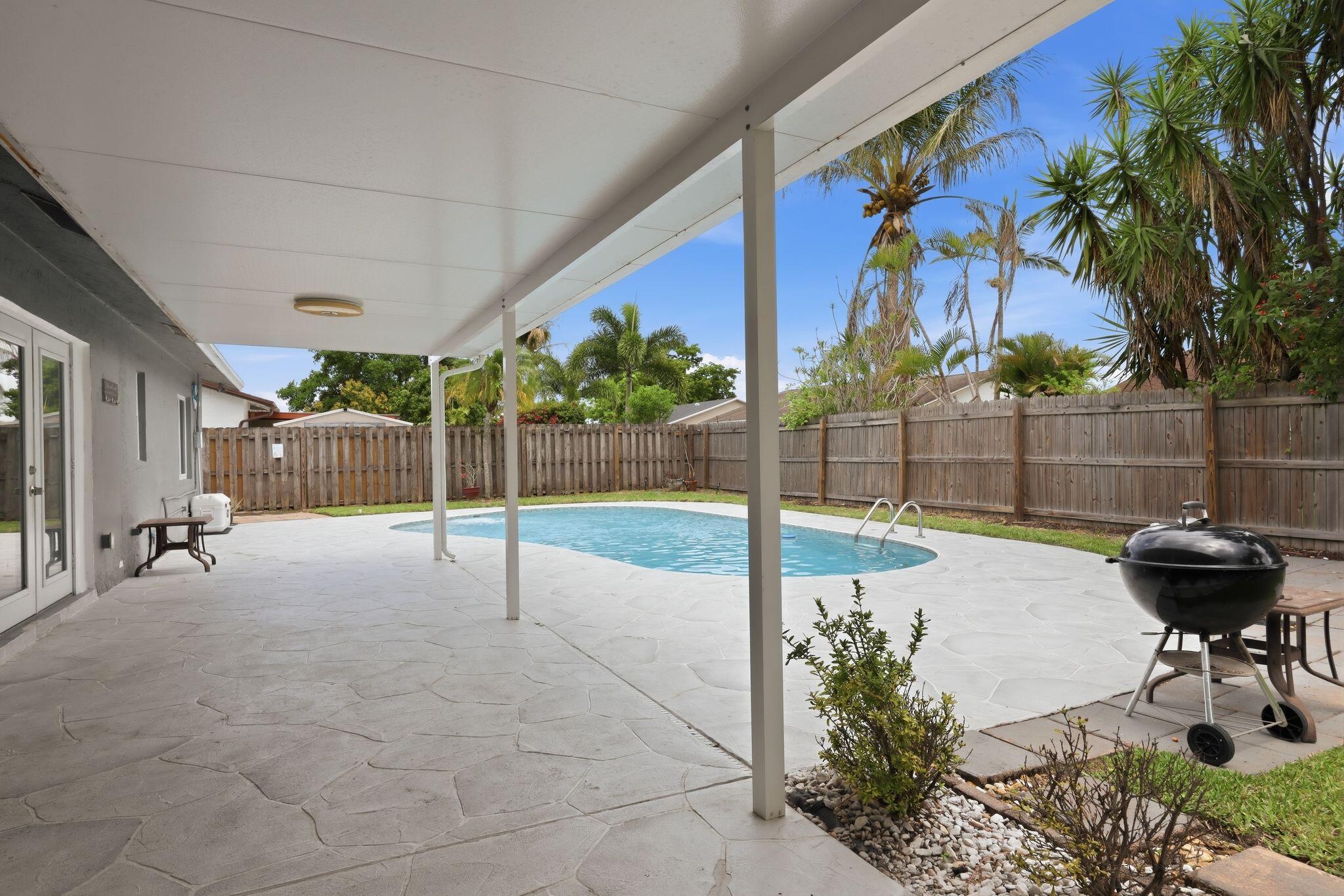 1062 Rhapsody Way Royal Palm Beach, FL 33411 - Photo 2 of 15 02_1062_Rhapsody_Way_Royal_Palm_Beach_FL