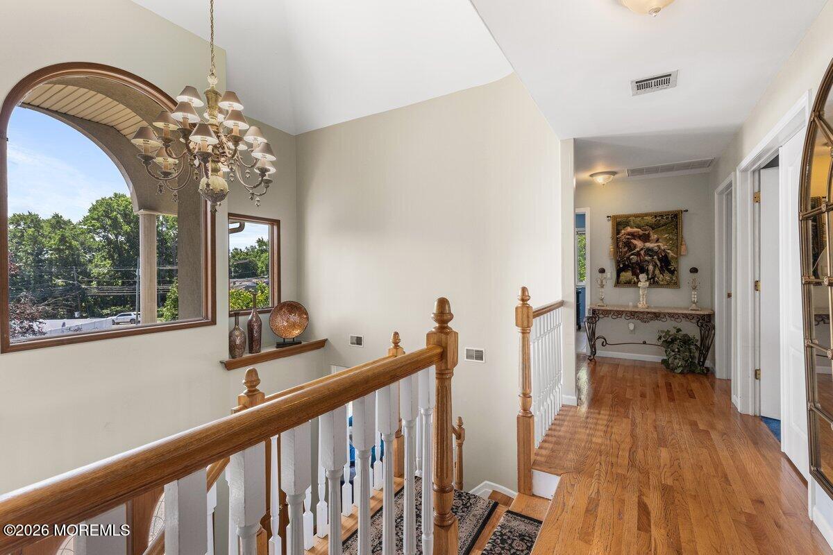 376 Morristown Road Matawan, NJ 07747 - Photo 13 of 69 Upper Hallway 2