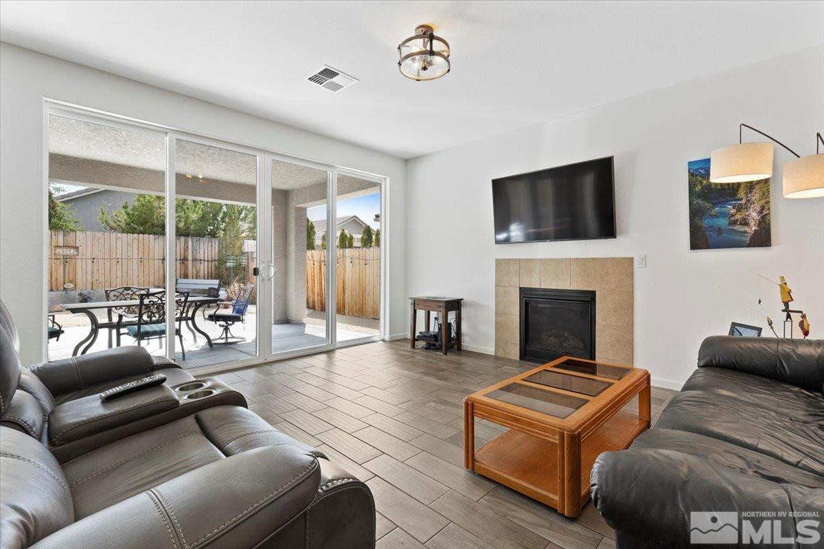 9820 Hafflinger Lane Reno, NV 89521 - Photo 8 of 38 Photo 8