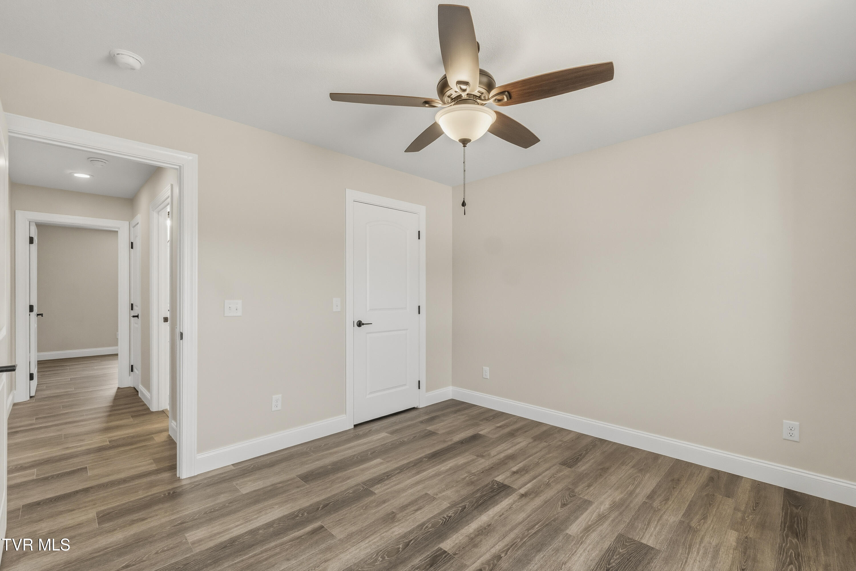 300 Gibson Loop Afton, TN 37616 - Photo 33 of 70 30