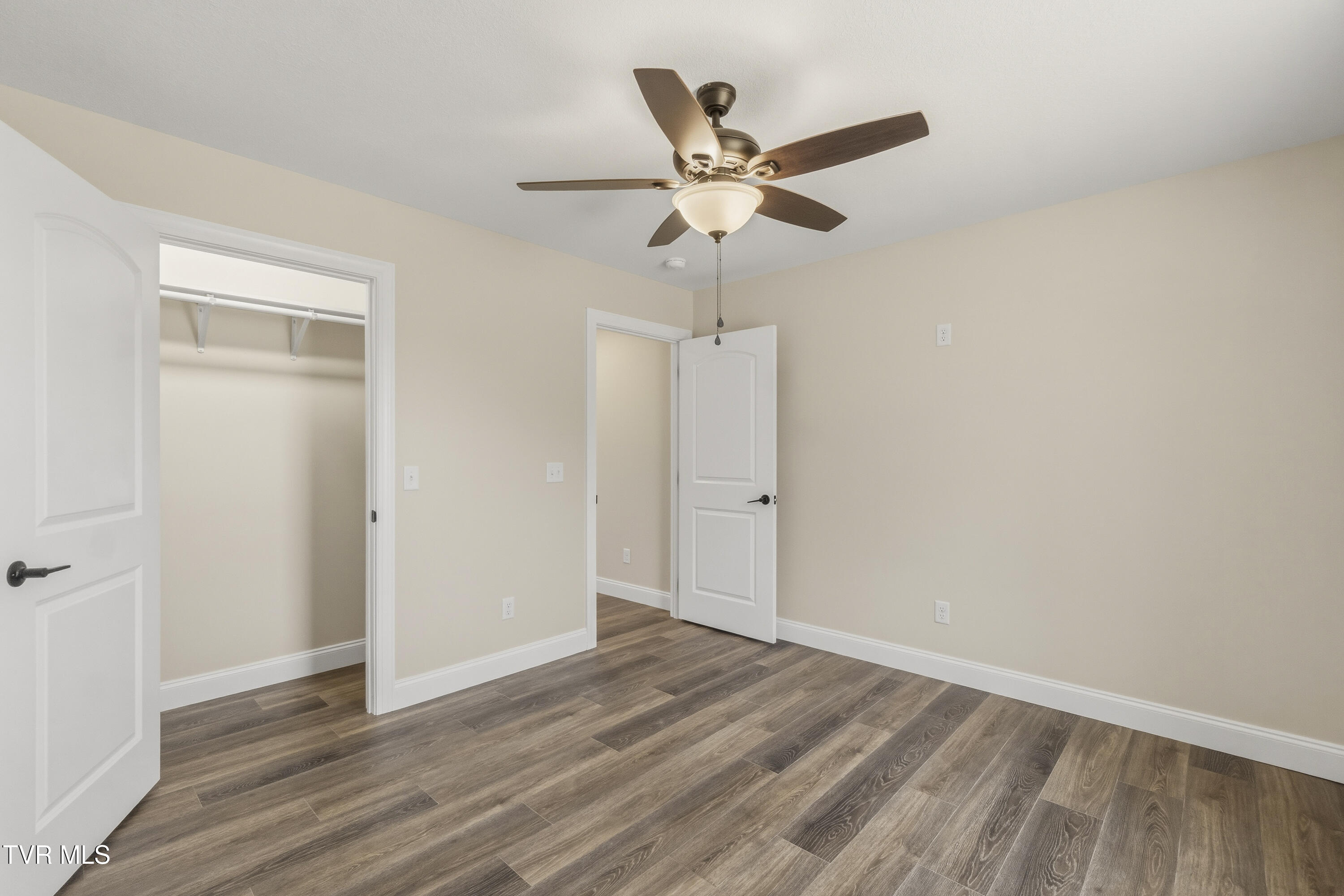 300 Gibson Loop Afton, TN 37616 - Photo 36 of 70 32