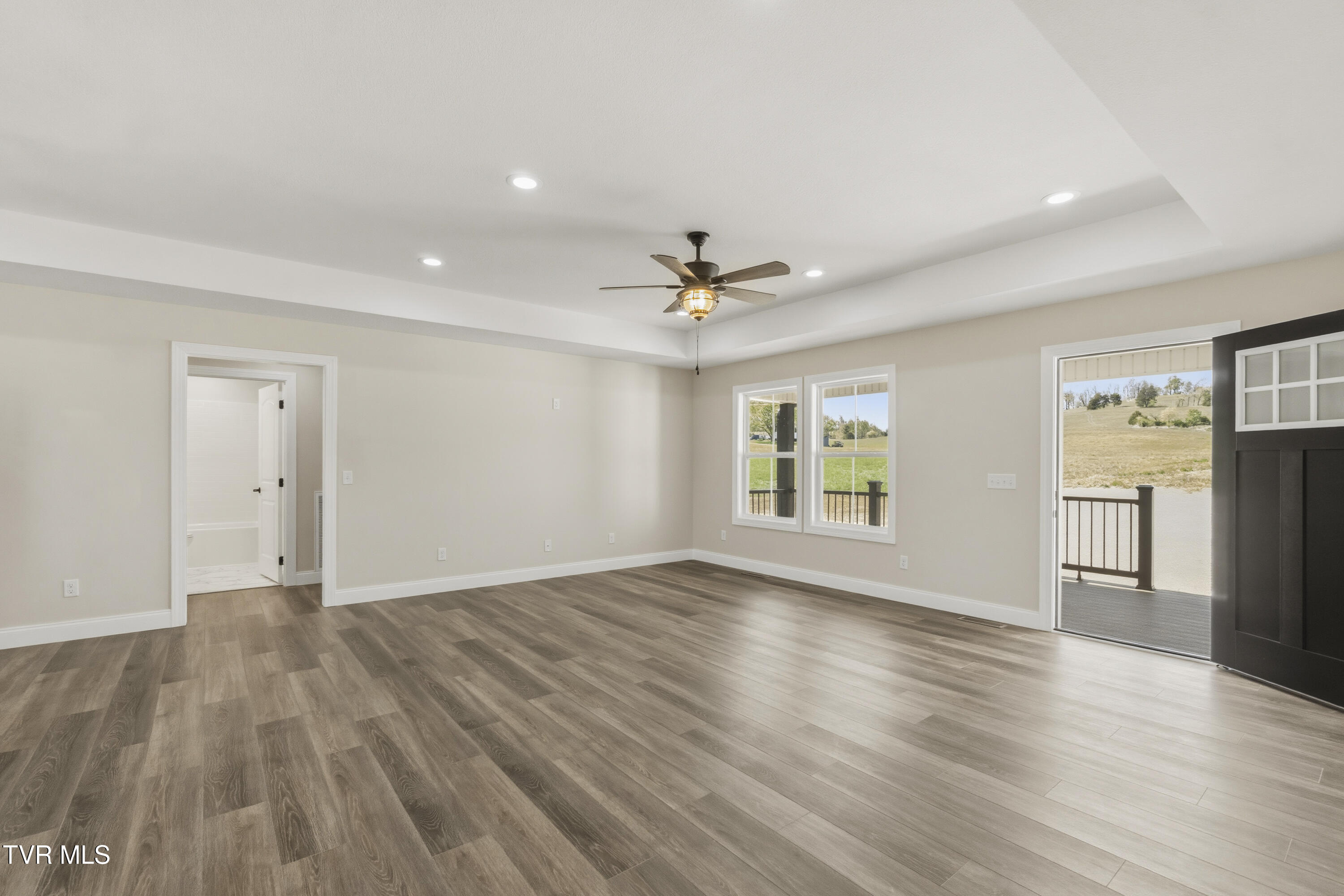 300 Gibson Loop Afton, TN 37616 - Photo 5 of 70 4