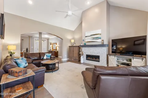 $989,500 | 928 Wild Dunes Circle, Wilmington, NC 28411