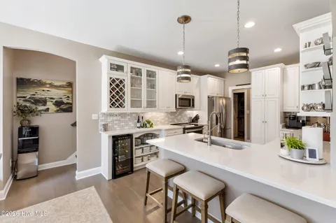 $989,500 | 928 Wild Dunes Circle, Wilmington, NC 28411