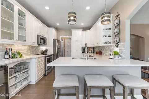 $989,500 | 928 Wild Dunes Circle, Wilmington, NC 28411