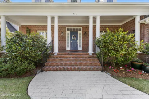 $989,500 | 928 Wild Dunes Circle, Wilmington, NC 28411