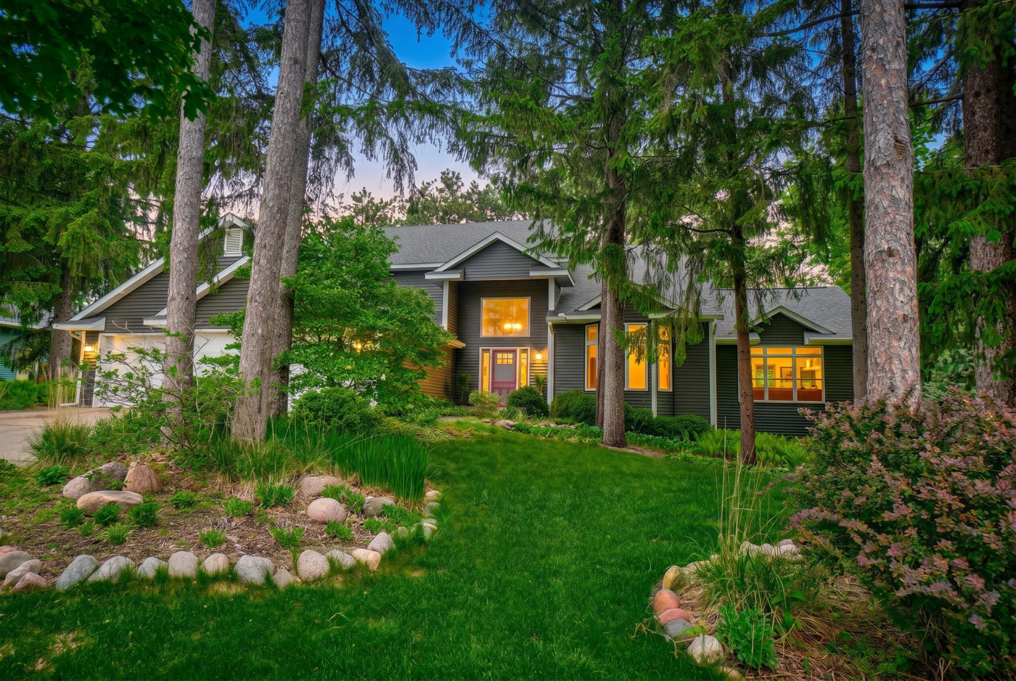 1005 Spruce Drive Hudson, WI 54016 - Photo 2 of 53