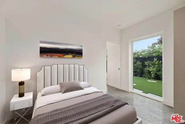 $5,600 | 15322 De Pauw Street, Pacific Palisades, CA 90272