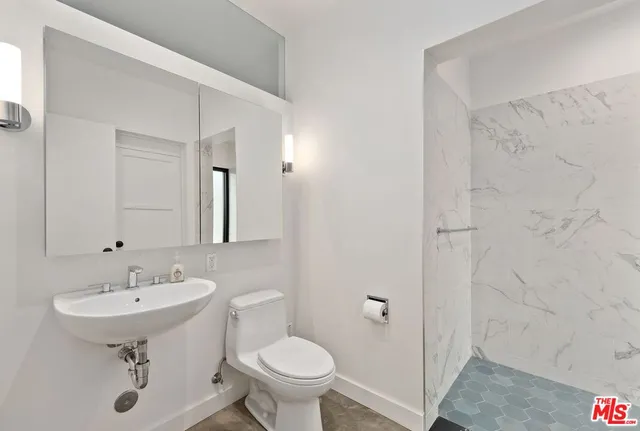 $5,600 | 15322 De Pauw Street, Pacific Palisades, CA 90272