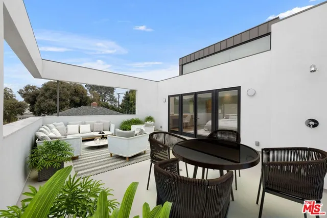 $5,600 | 15322 De Pauw Street, Pacific Palisades, CA 90272