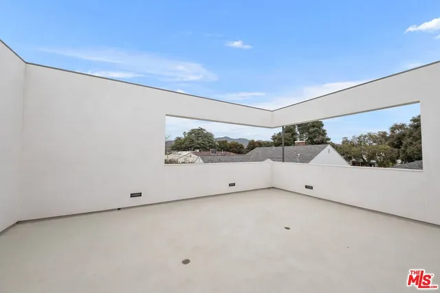 $5,600 | 15322 De Pauw Street, Pacific Palisades, CA 90272