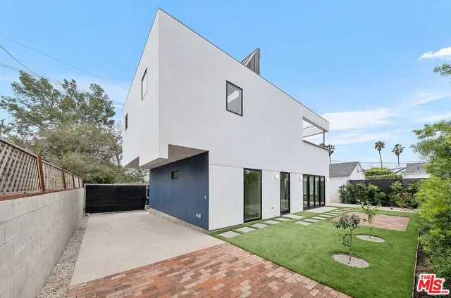 $5,600 | 15322 De Pauw Street, Pacific Palisades, CA 90272