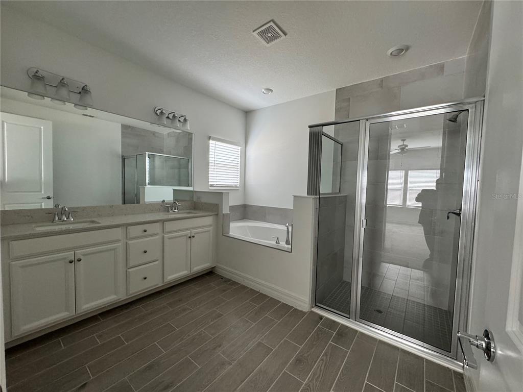 1308 Southeast 43rd Road Ocala, FL 34480 - Photo 17 of 20