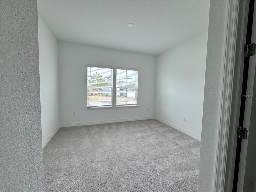 1308 Southeast 43rd Road Ocala, FL 34480 - Photo 4 of 20