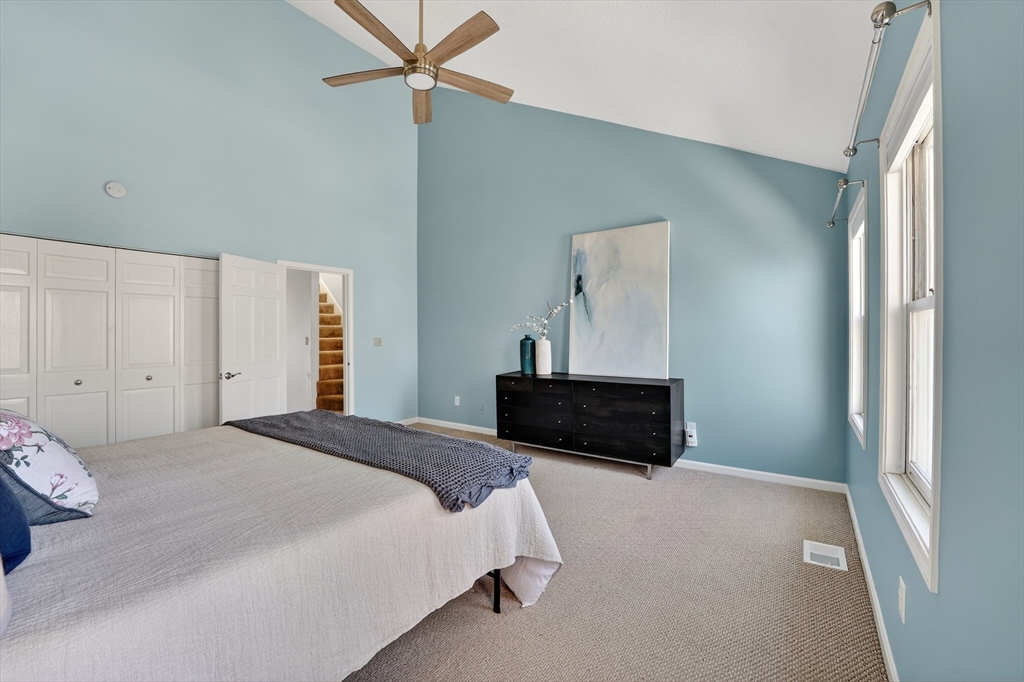 23 Admirals Way, Unit 23 Chelsea, MA 02150 - Photo 11 of 22
