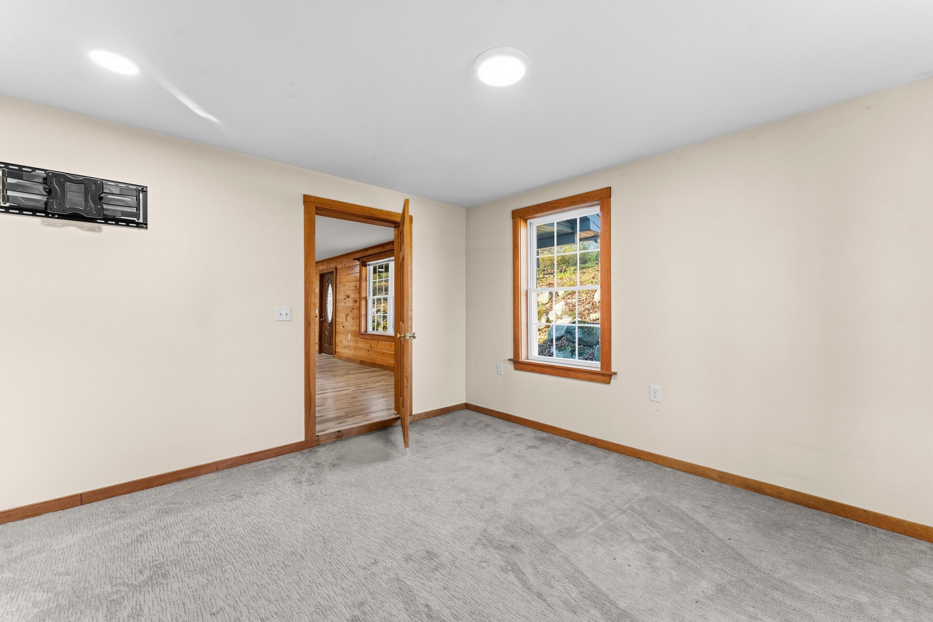 3308 Middle Road Sidney, ME 04330 - Photo 8 of 50 DSC07677