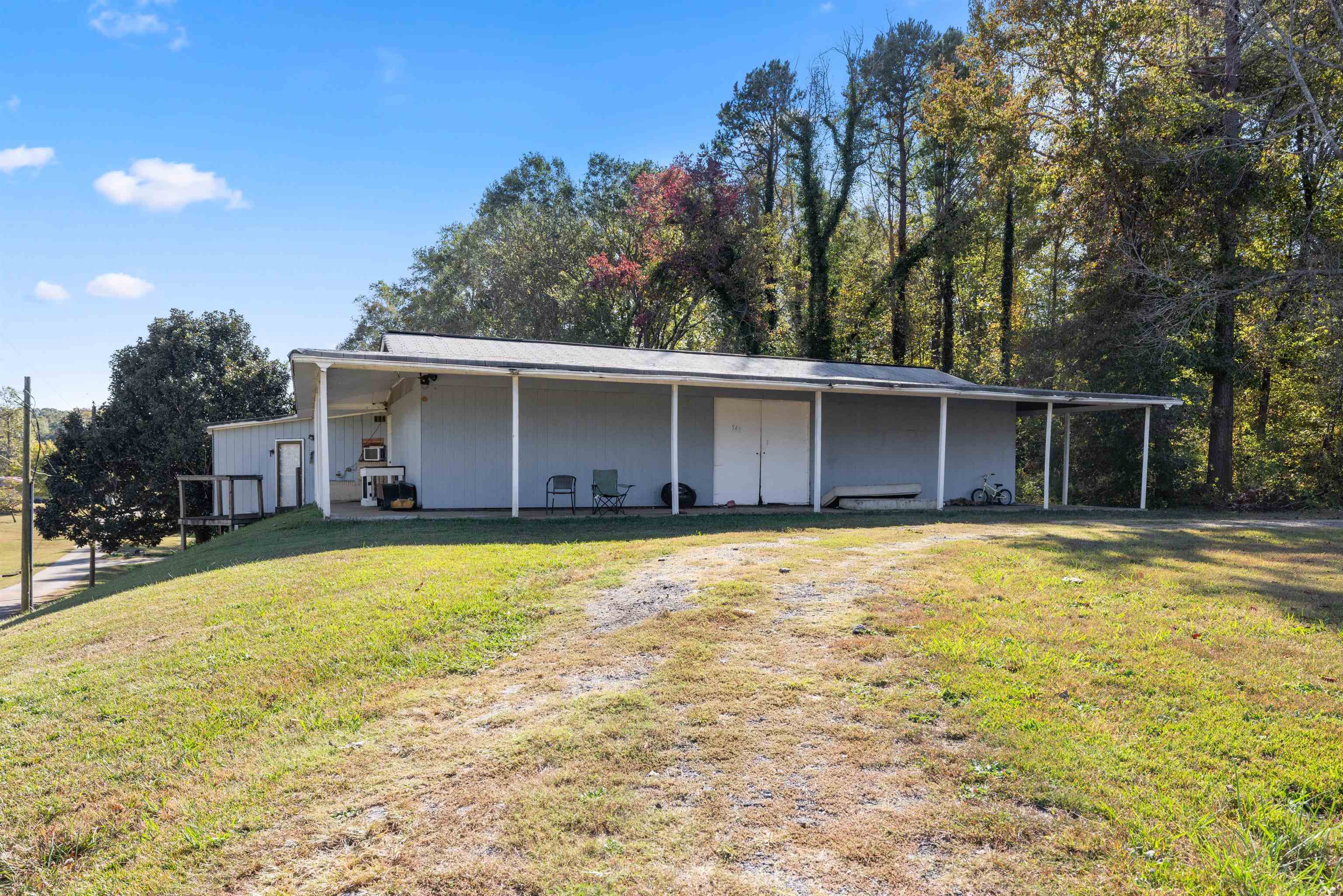 549 Berry Shoals Road Duncan, SC 29334 - Photo 2 of 17