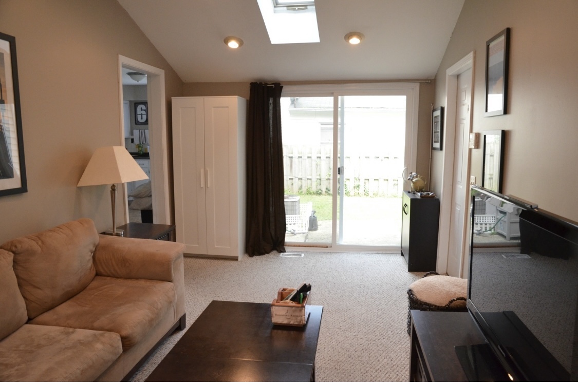 745 South Chestnut Avenue Arlington Heights, IL 60005 - Photo 9 of 23