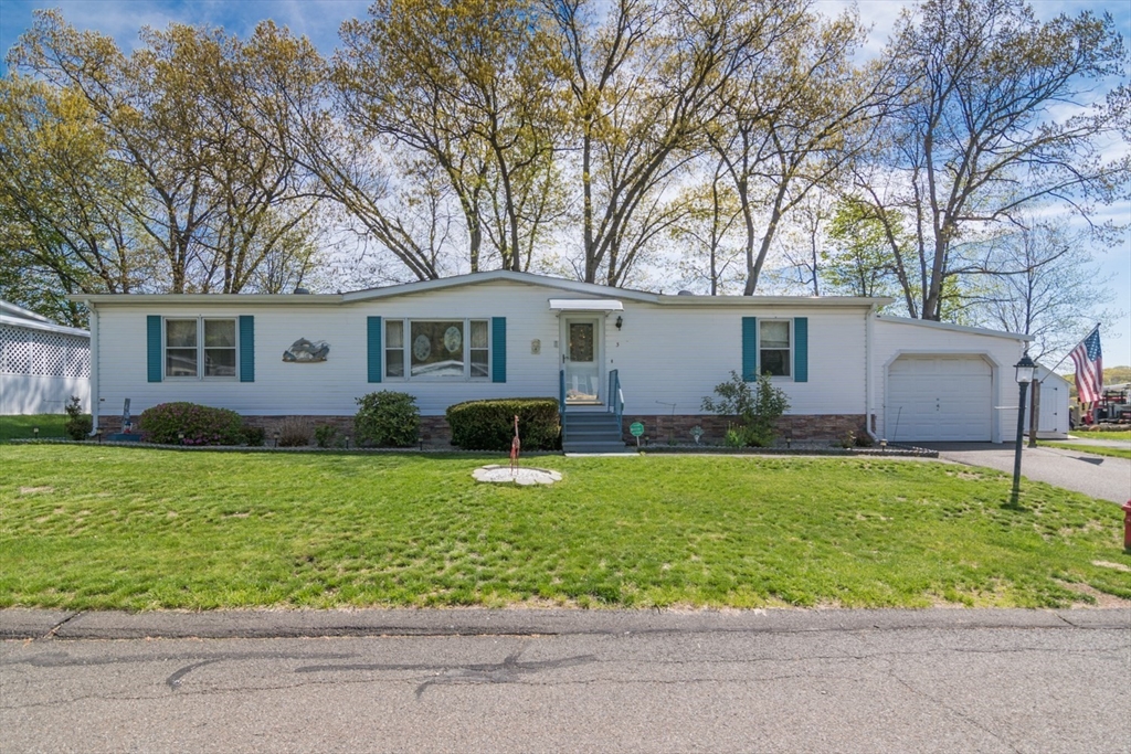 3 John Drive West Springfield, MA 01089 - Photo 1 of 36