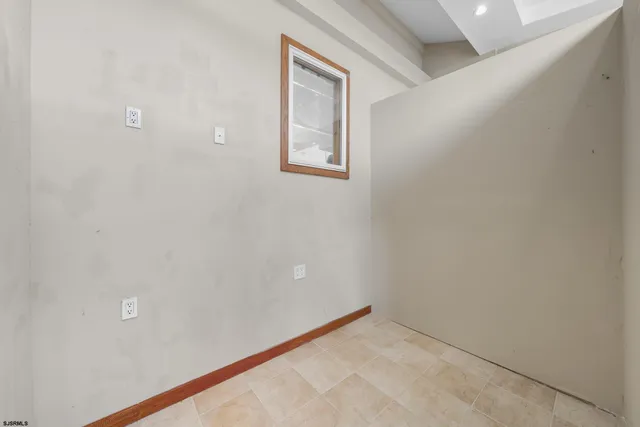 $539,000 | 901 West New York Avenue, Somers Point, NJ 08244