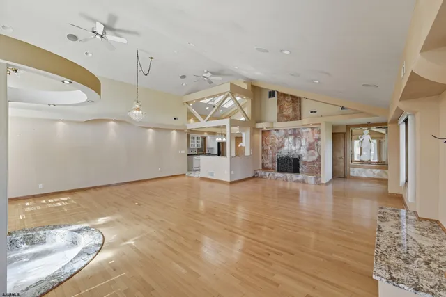 $539,000 | 901 West New York Avenue, Somers Point, NJ 08244