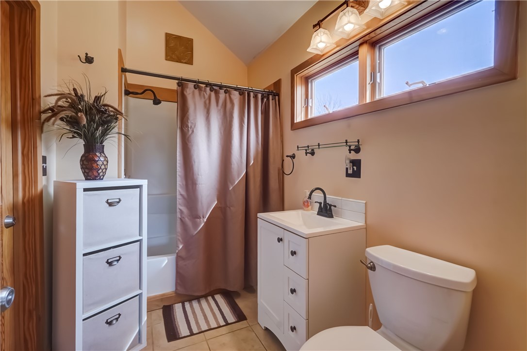 4513 Mayflower Road Gorham, NY 14424 - Photo 17 of 47