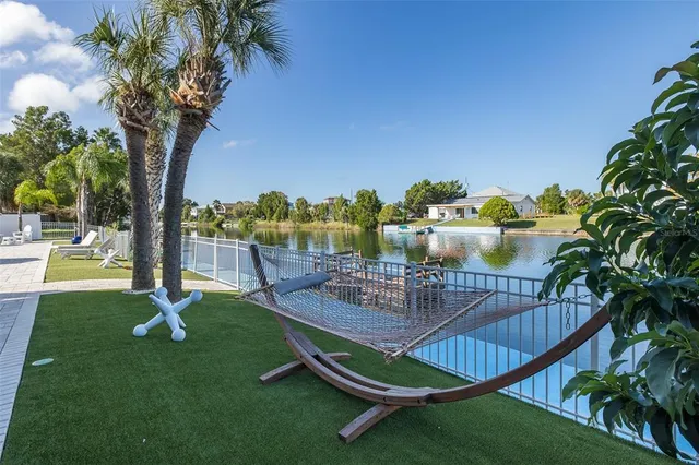 $1,015,000 | 3271 Hibiscus Drive, Hernando Beach, FL 34607