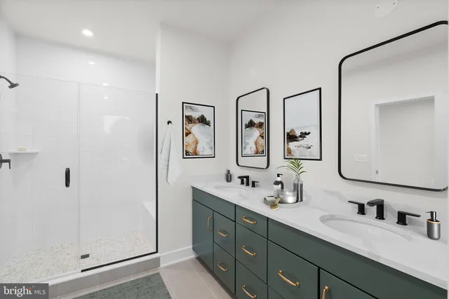 $722,939 | 4253 Manor Drive, Marshall, VA 20115