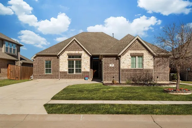 $410,000 | 608 Ranchwood Drive, Justin, TX 76247