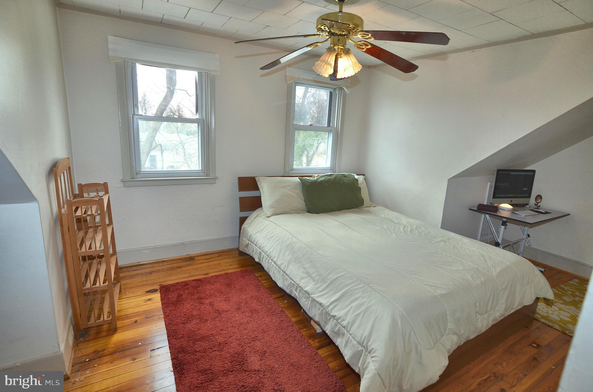 507 Upland Road Baltimore, MD 21208 - Photo 11 of 20 Bedroom (Master)