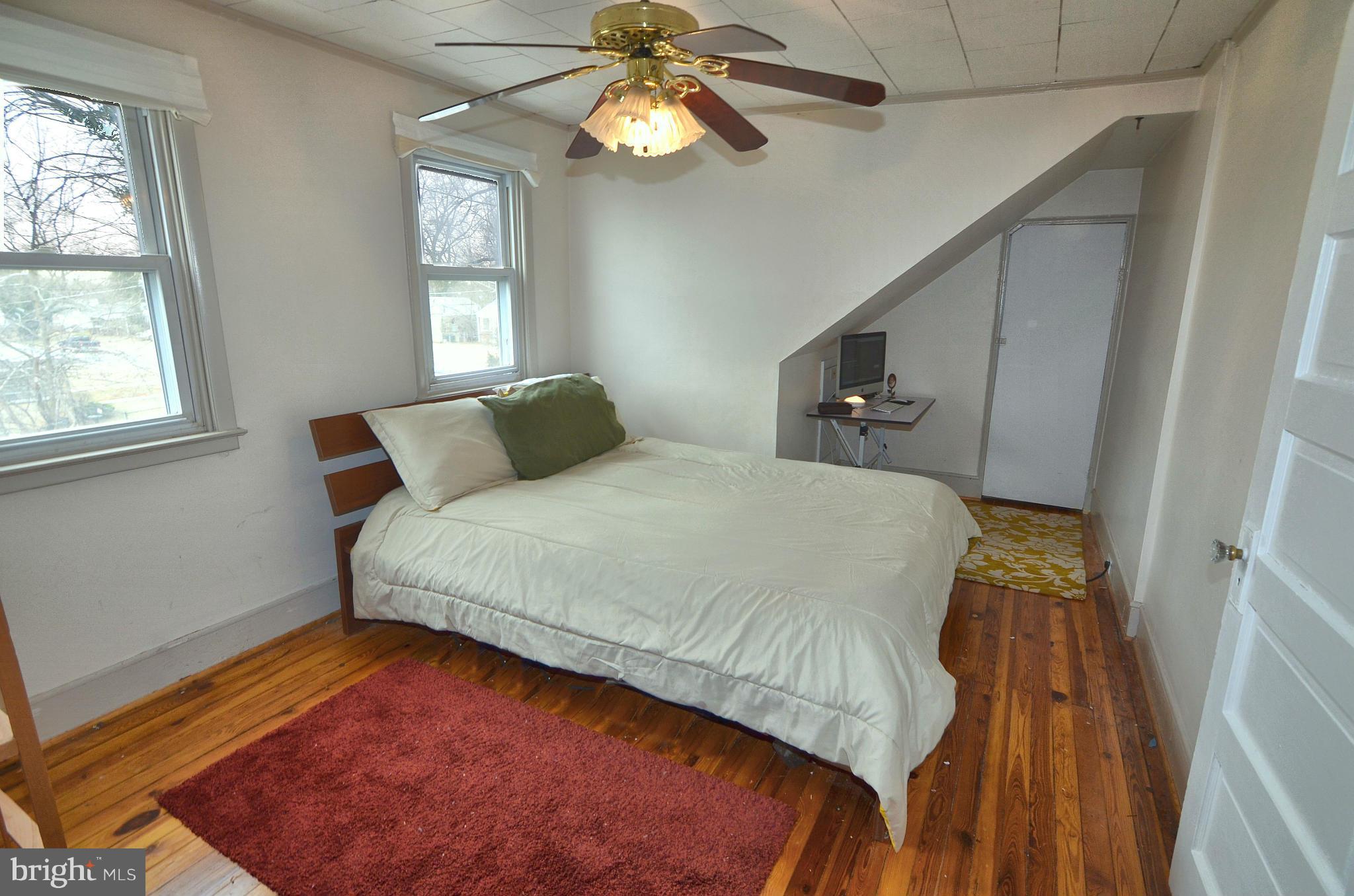507 Upland Road Baltimore, MD 21208 - Photo 13 of 20 Bedroom (Master)