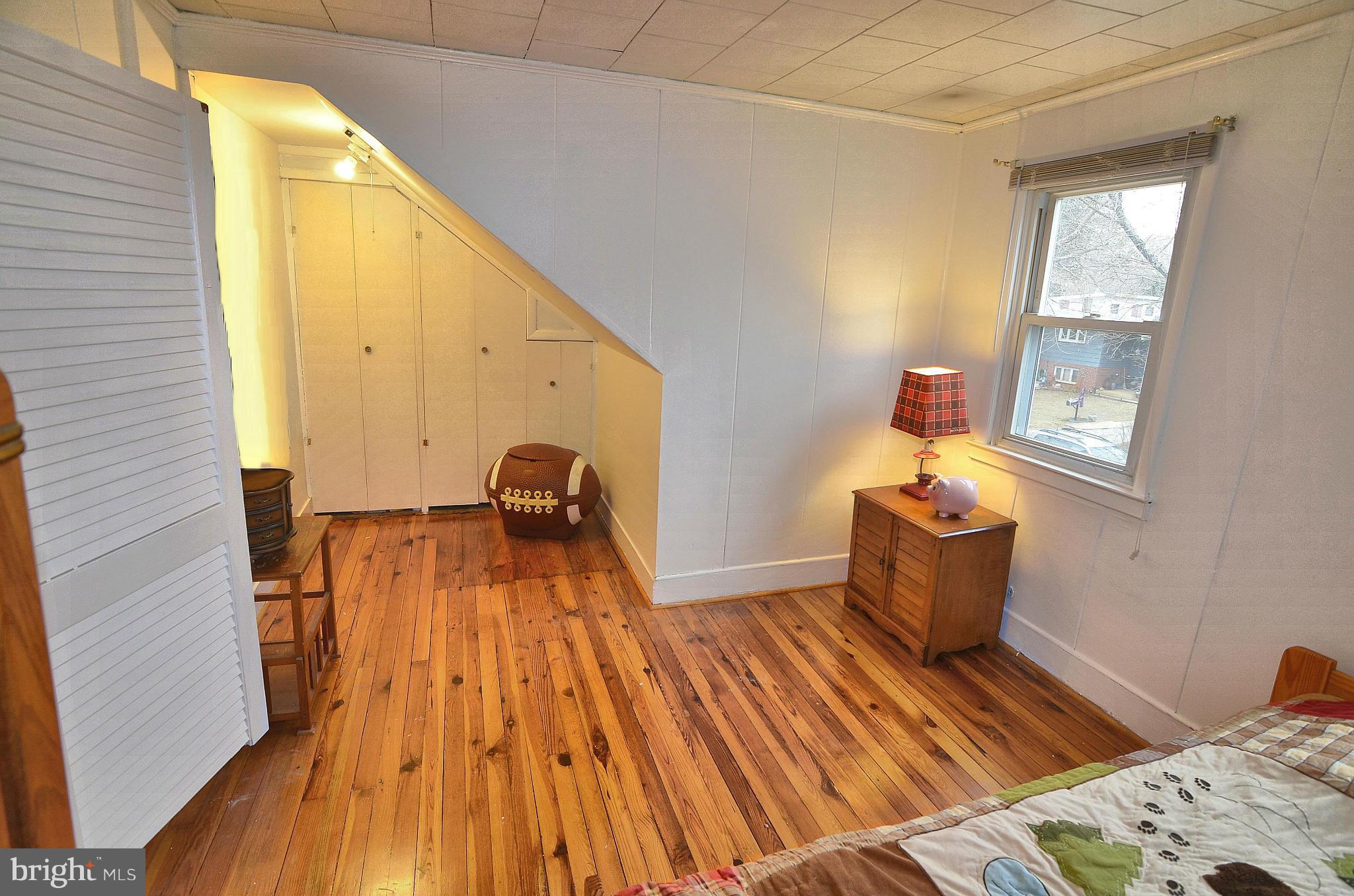 507 Upland Road Baltimore, MD 21208 - Photo 17 of 20 Bedroom