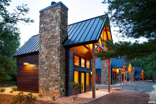 $6,995,000 | 1667 Sherwood Camp Road, Unit 11424, Dahinda, IL 61428