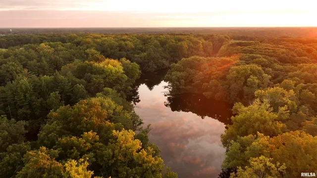 $6,995,000 | 1667 Sherwood Camp Road, Unit 11424, Dahinda, IL 61428