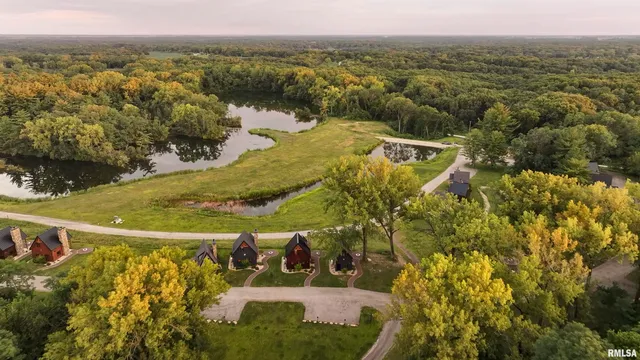 $6,995,000 | 1667 Sherwood Camp Road, Unit 11424, Dahinda, IL 61428