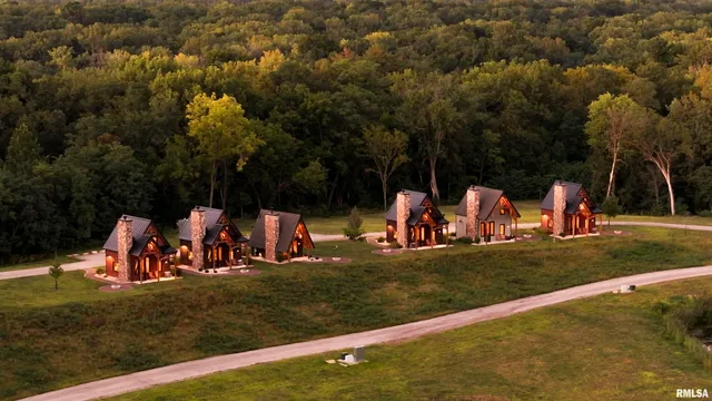 $6,995,000 | 1667 Sherwood Camp Road, Unit 11424, Dahinda, IL 61428