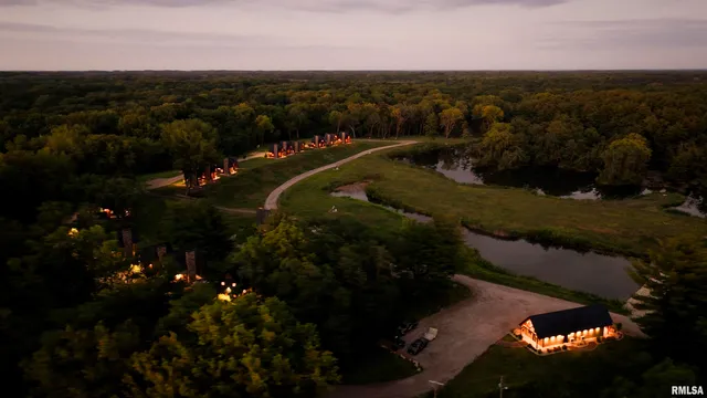 $6,995,000 | 1667 Sherwood Camp Road, Unit 11424, Dahinda, IL 61428