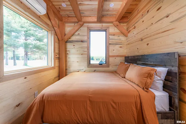 $6,995,000 | 1667 Sherwood Camp Road, Unit 11424, Dahinda, IL 61428