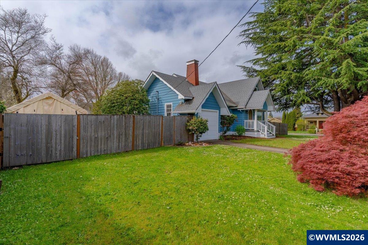 1506 Applegate Street Philomath, OR 97370 - Photo 5 of 50