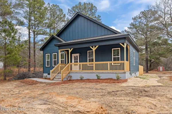 $295,000 | 147 Creek Bend Drive, Vass, NC 28394