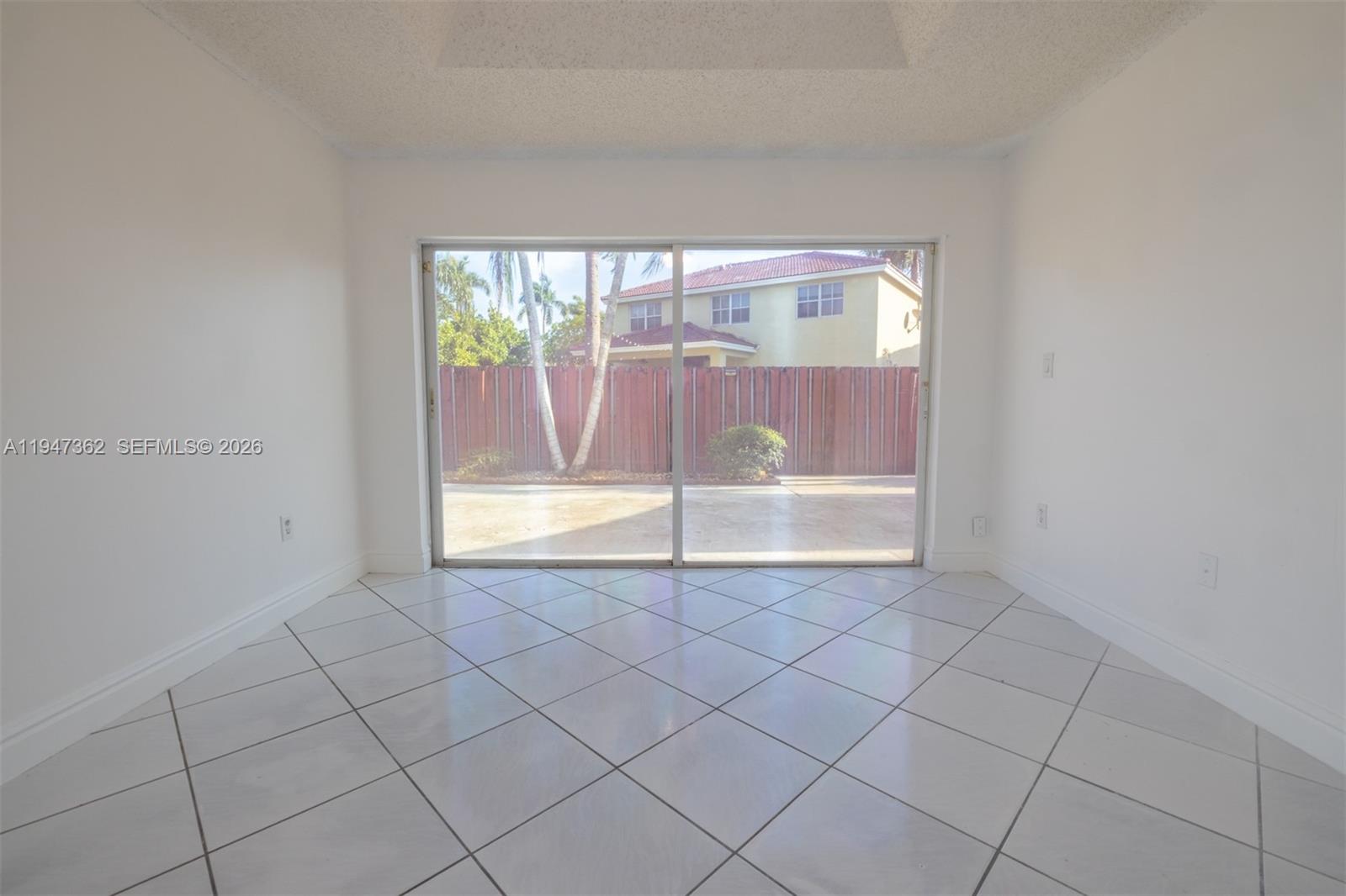 16244 Southwest 81st Street Miami, FL 33193 - Photo 32 of 35