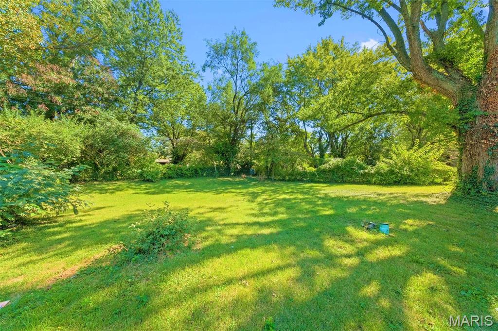 10030 Mccartney Lane St. Louis, MO 63137 - Photo 27 of 30